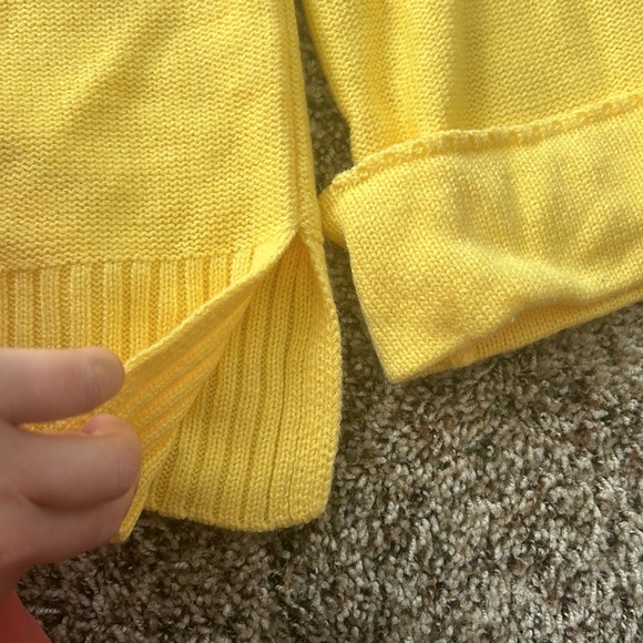 NWOT yellow bell sleeve sweater - Picture 6 of 6